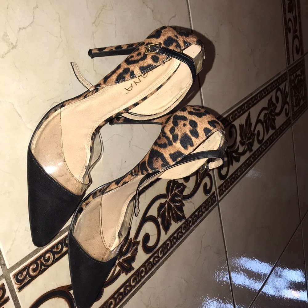 Leopard print Heels